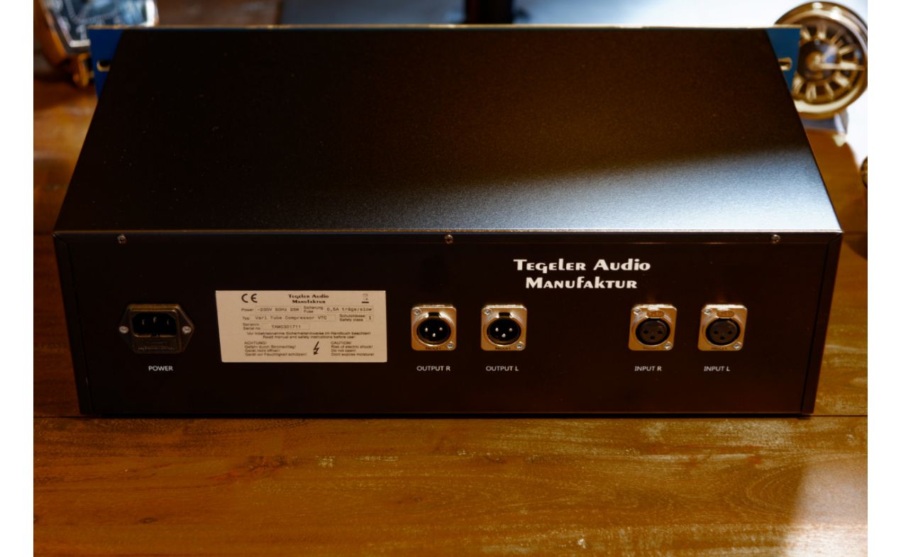 Tegeler Audio - Vari Tube Compressor VTC – Mastering and Bus Compressor