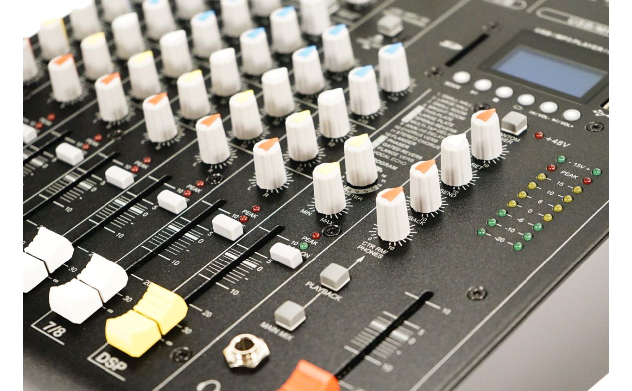 I MIX 8 - analogna mikseta